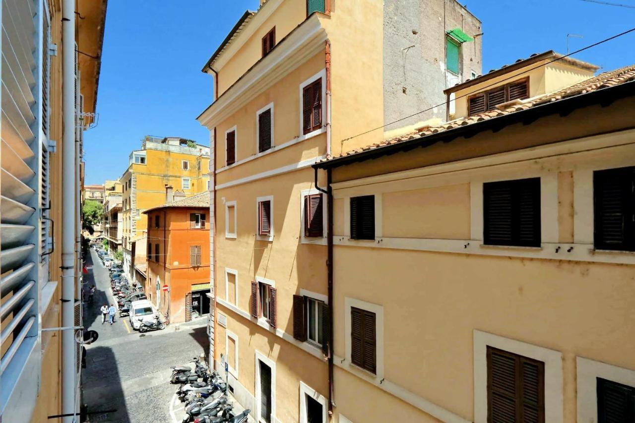 Appartement Borgo Pio à Rome Extérieur photo